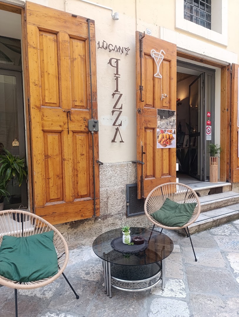 Lucany Bar Pizzeria