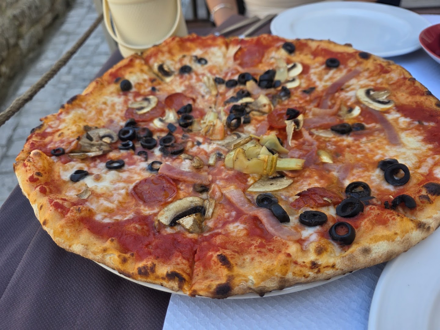 Lucany Bar Pizzeria