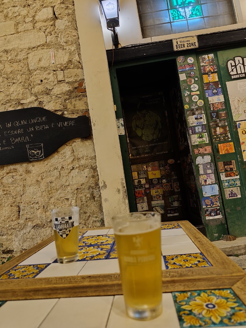 Lucernaio Pub