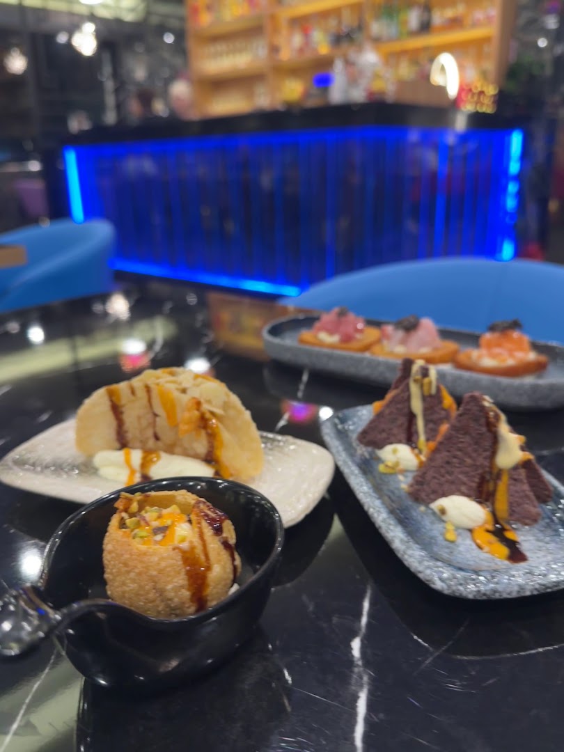 Lucky Star * Ristorante Cinese•Giapponese