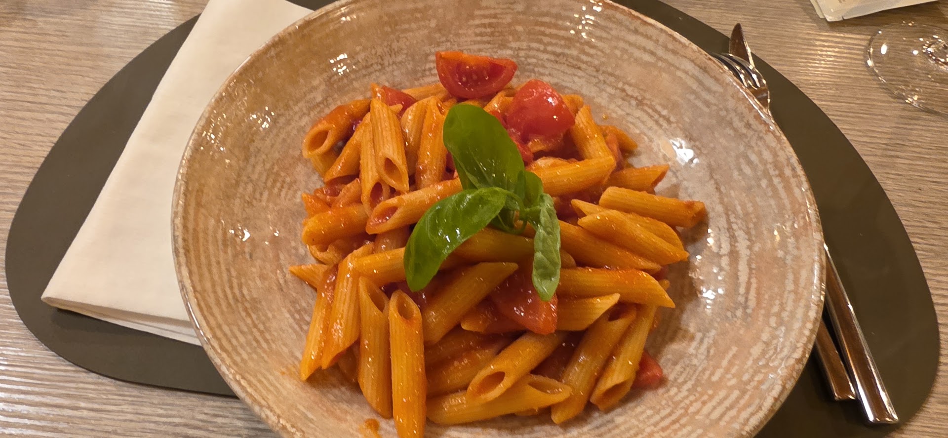 Lucky, Bregnano