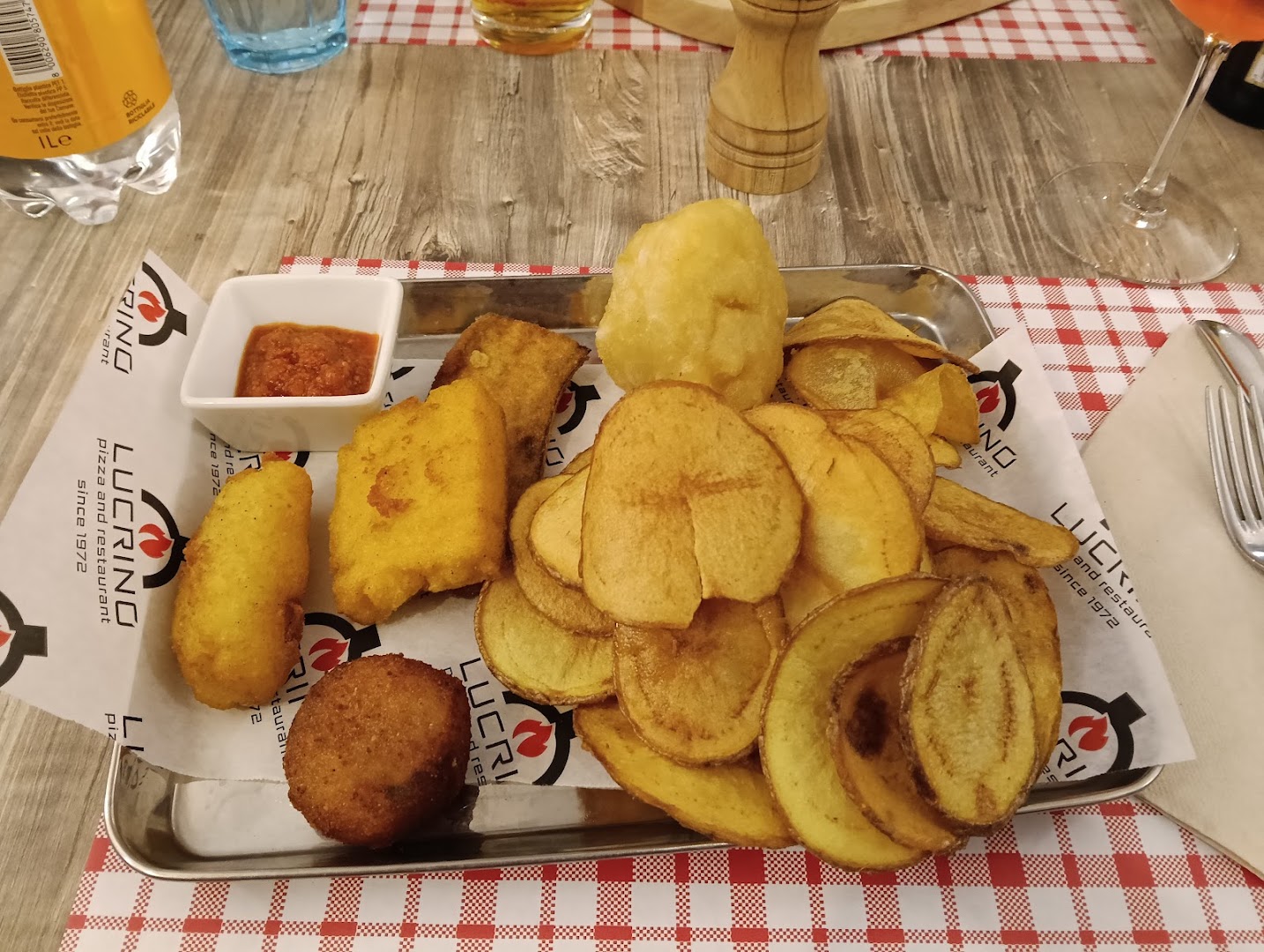 Lucrino - Pizza and Restaurant