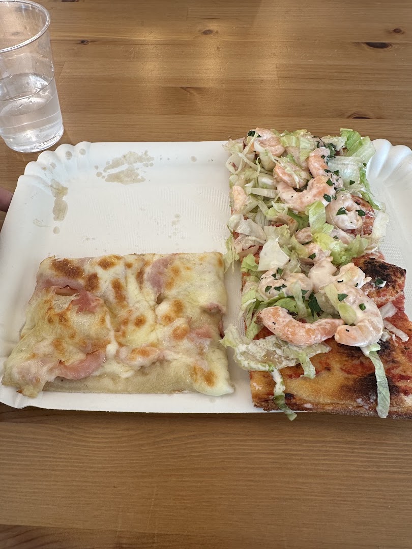 Ludo Pizza