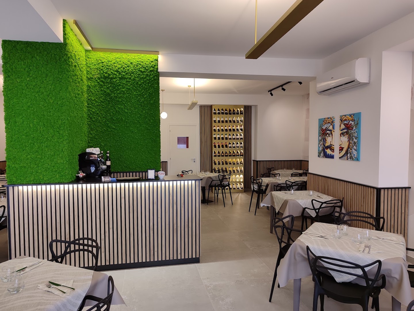 Luigi Food & Burger (Ristorante/burgeria)