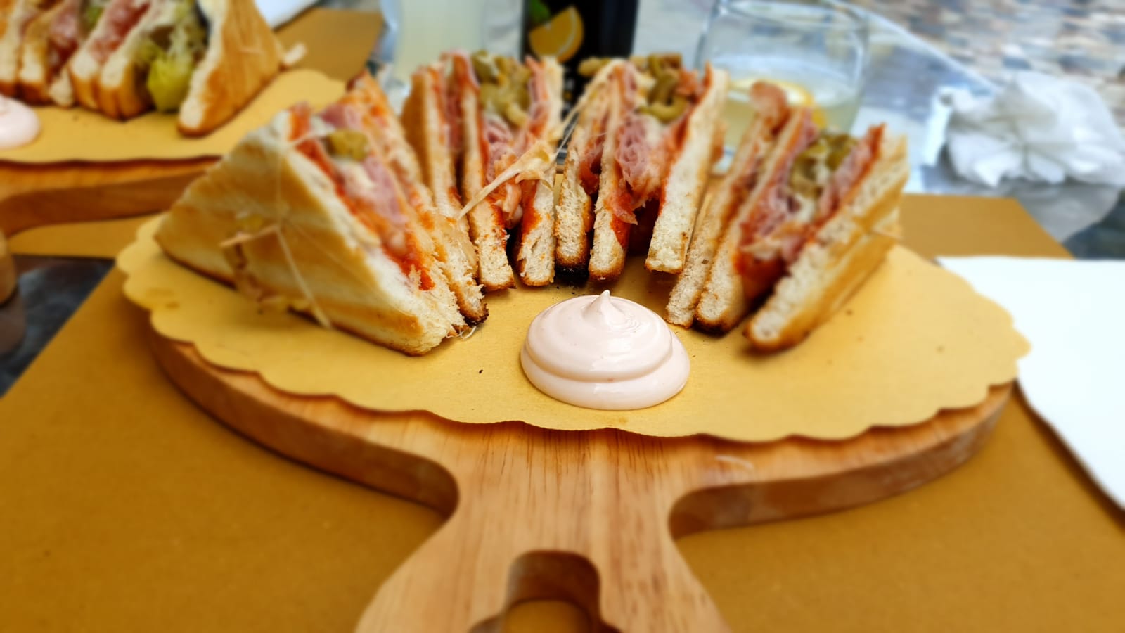 Luna Bar & Cicchetteria