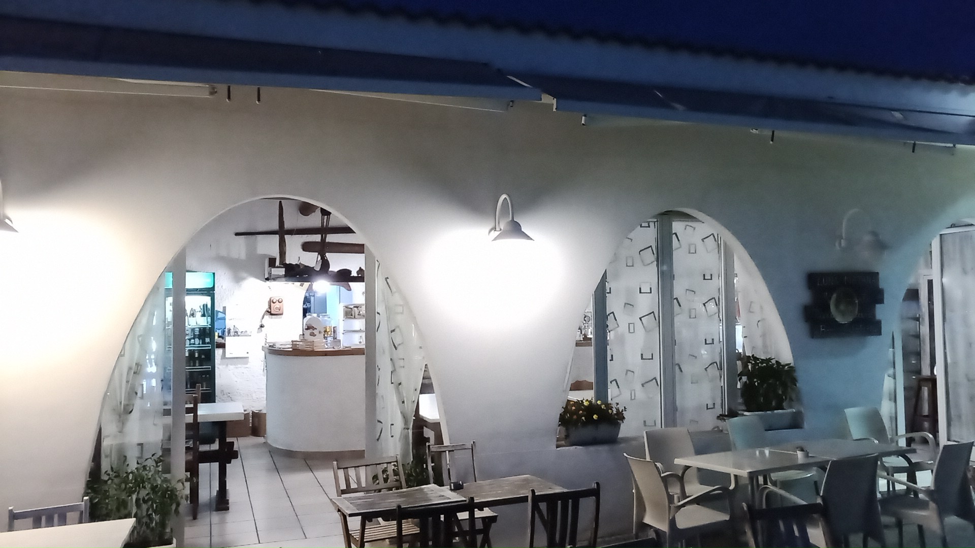 Luna Matana - Ristorante - bar - pizzeria - gelateria- paninoteca- focacceria
