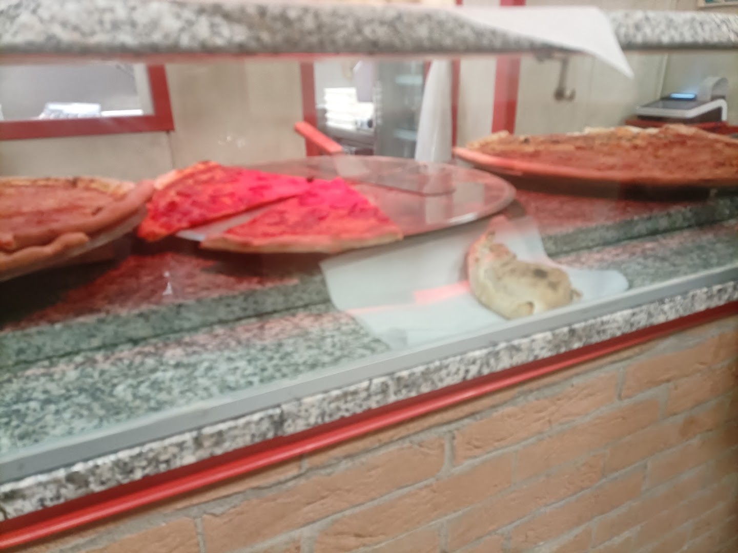 Luna Rossa Pizzeria D'Asporto