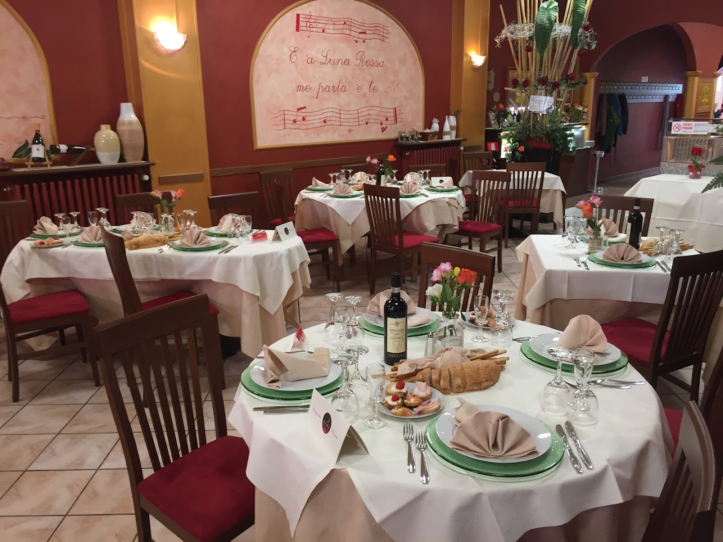 Luna Rossa Pizzeria Ristorante