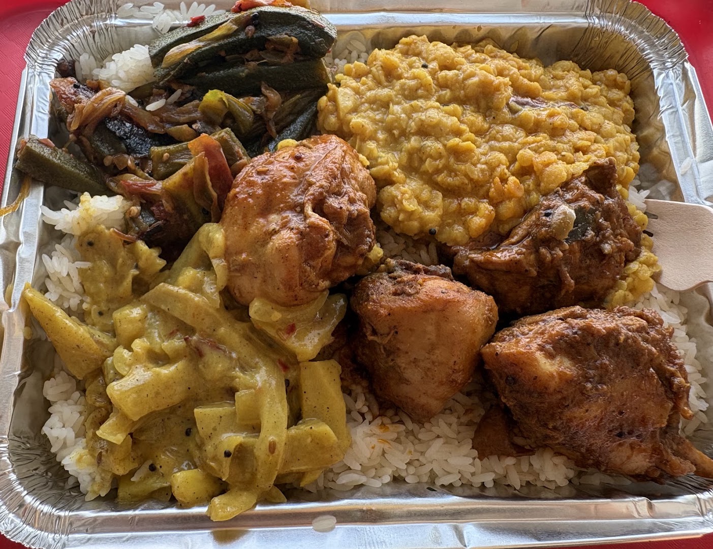 Luna Take Away