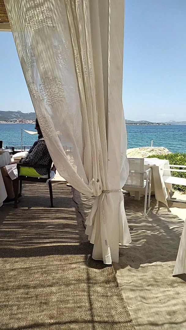 Lunaria Beach Restaurant & Lounge Bar - Apre il 31.5.2025