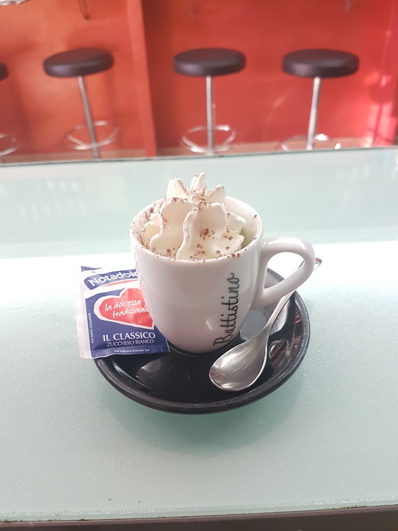 Lunch cafe Club
