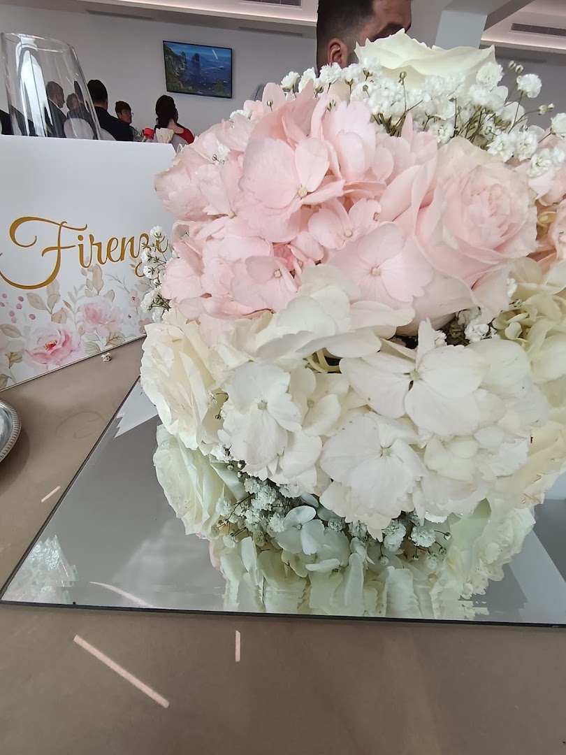 L'Universo Dei Fiori - Bonagura & Nocerino - Distributore Automatico Self Service 24 ore