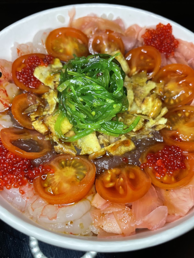 MōMA • Poke