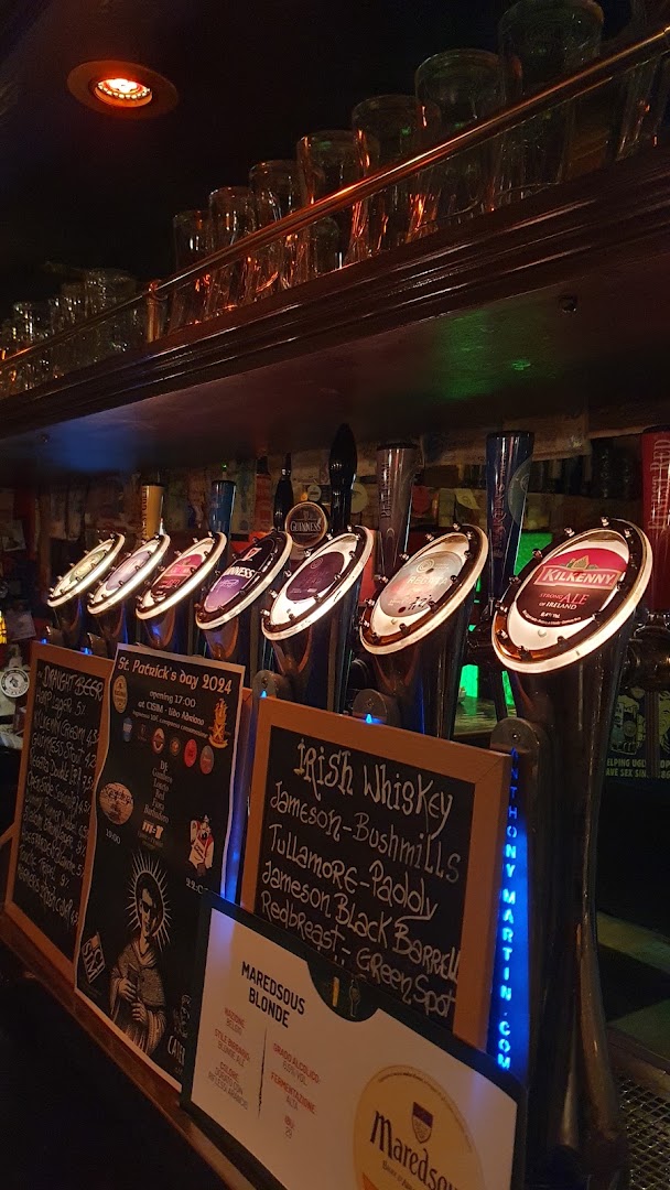 Mac Gowan Pub