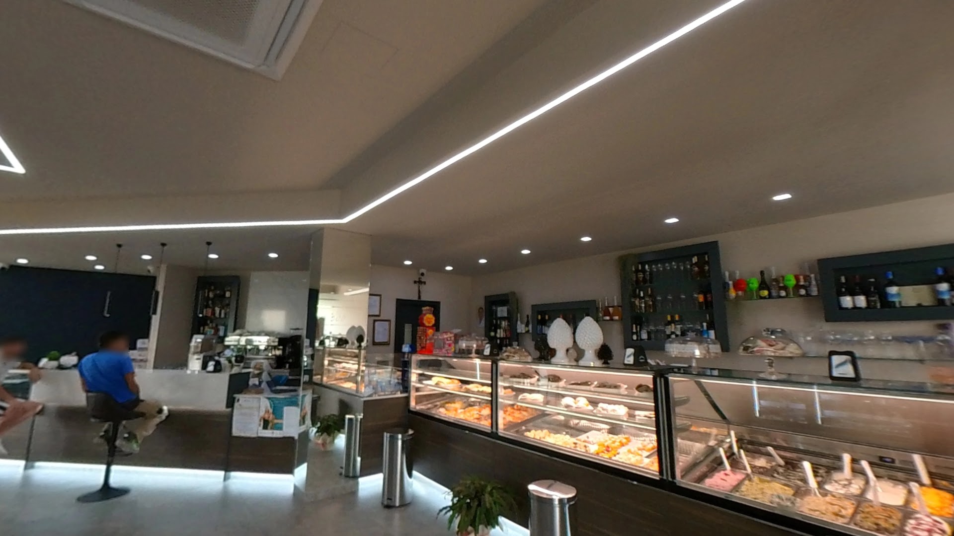Macao wine bar, Buseto Palizzolo