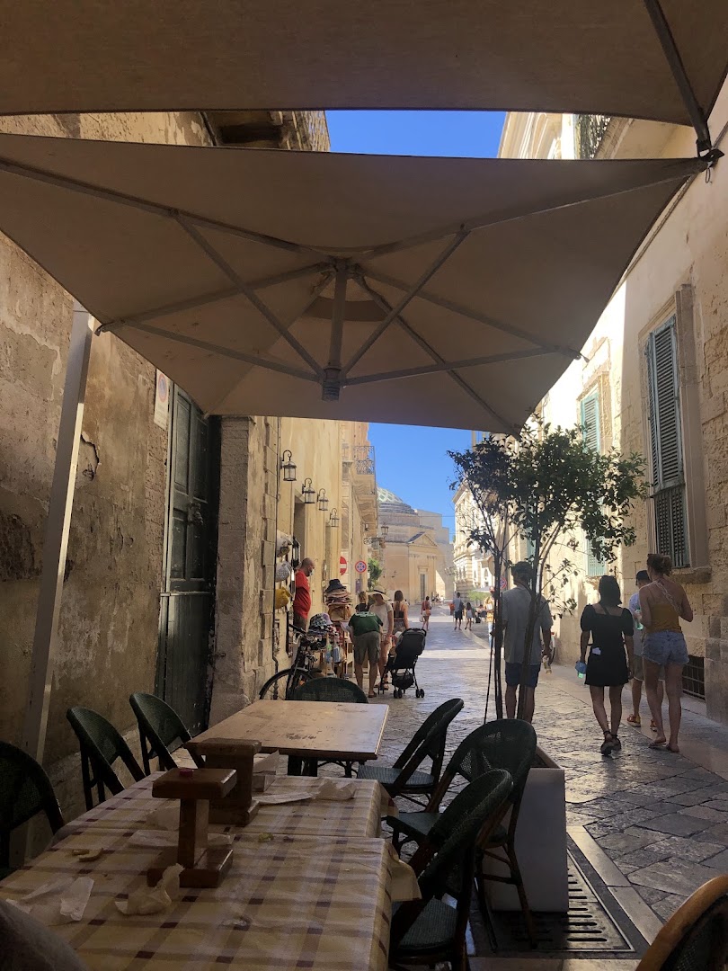 Maccheroni, Lecce