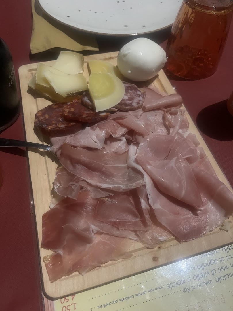 Macelleria braceria Antichi Sapori da francesco e maddy Peschici