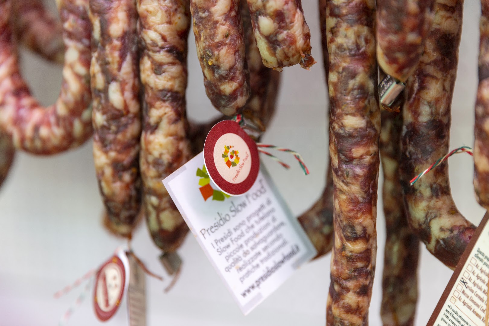 Macelleria Corsino - Salsiccia, salumi, carni locali e preparati vari