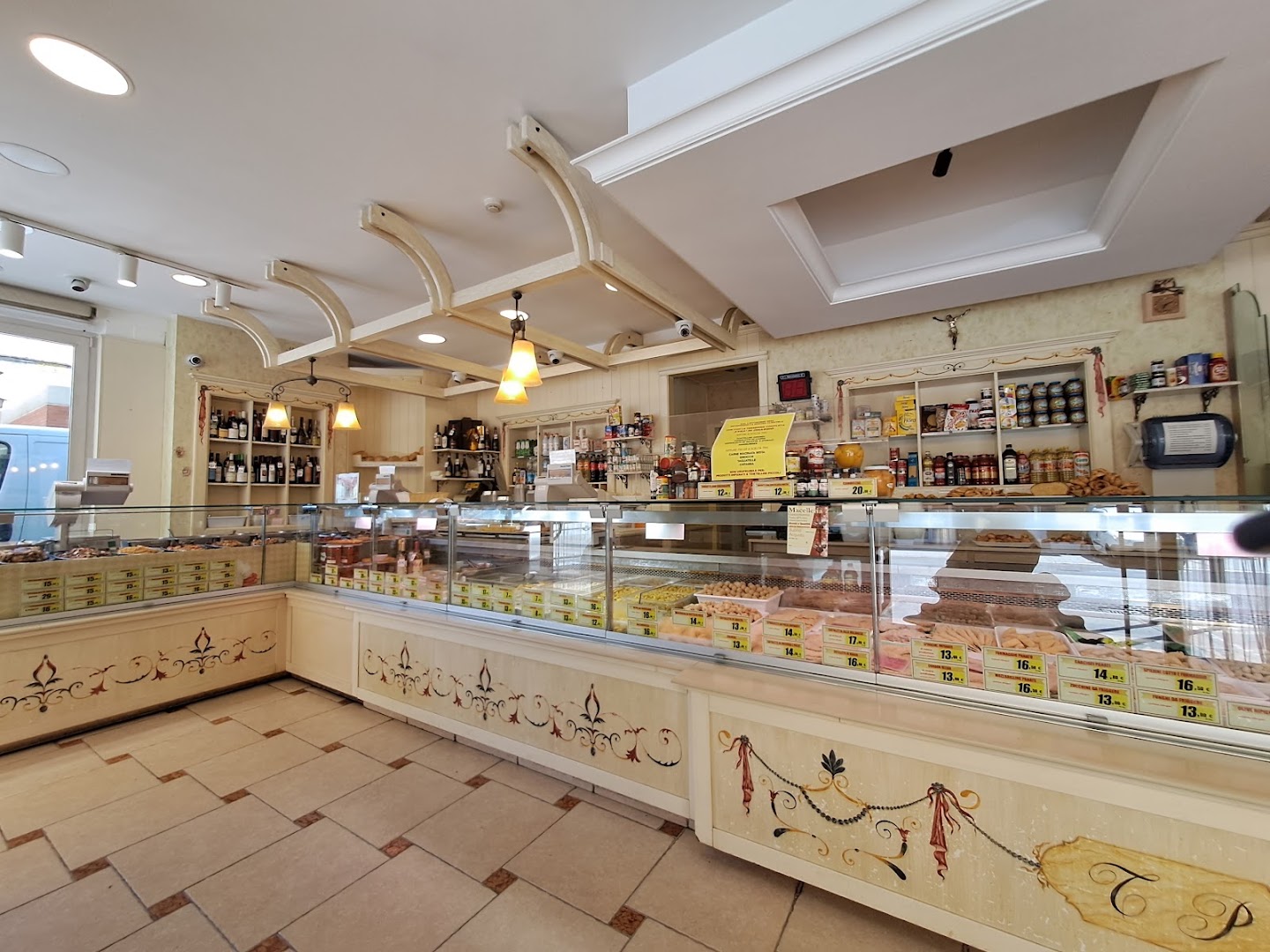 Macelleria Gastronomia Pasta All' Uovo Di Travaglini Maria e Pagnoni