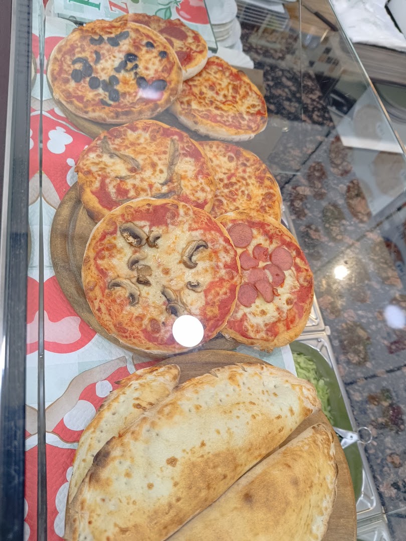 Maciachini Istanbul Kebap / Pizza / Grill