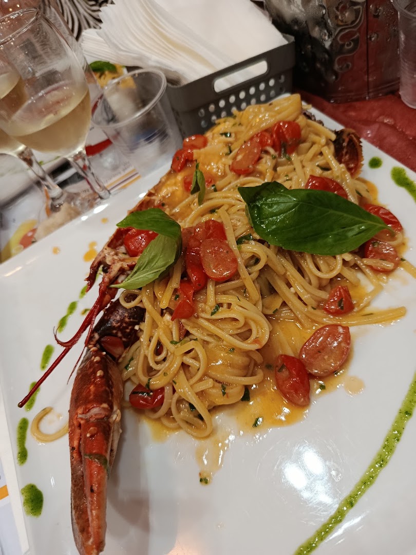 Madaleo, Napoli