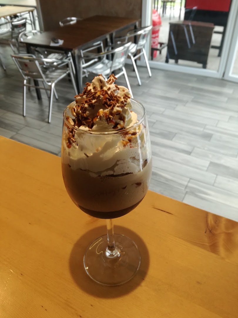 Madera Cafè Paullo