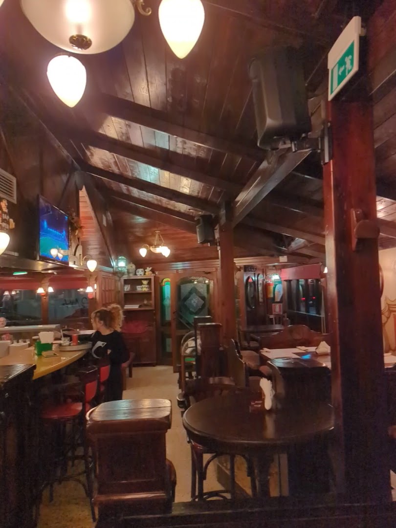 Madigans, Lecce