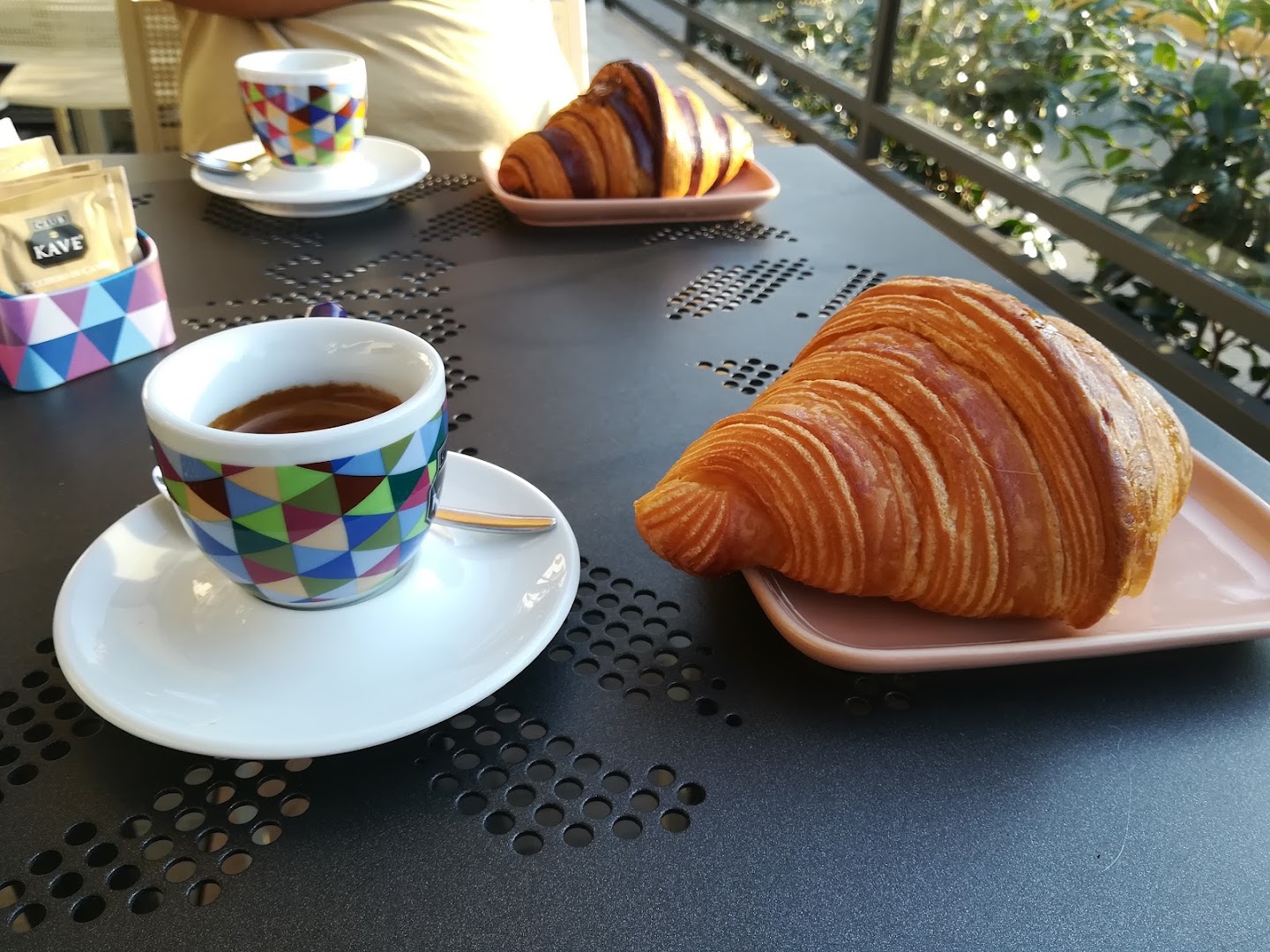 Madìs Sweet Pastry Bar