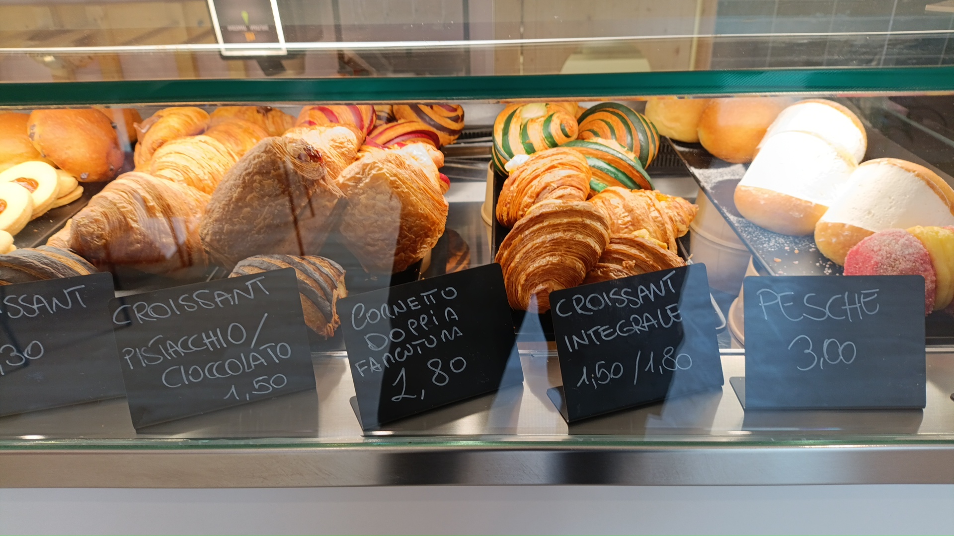 Madre Panetteria Caffetteria
