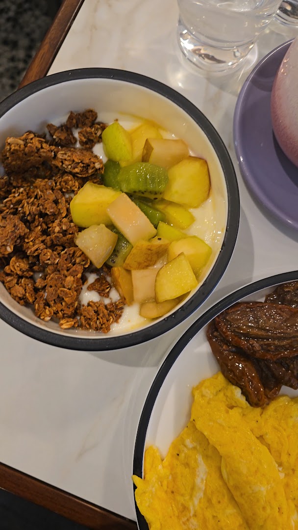 MAE • Slow Brunchers