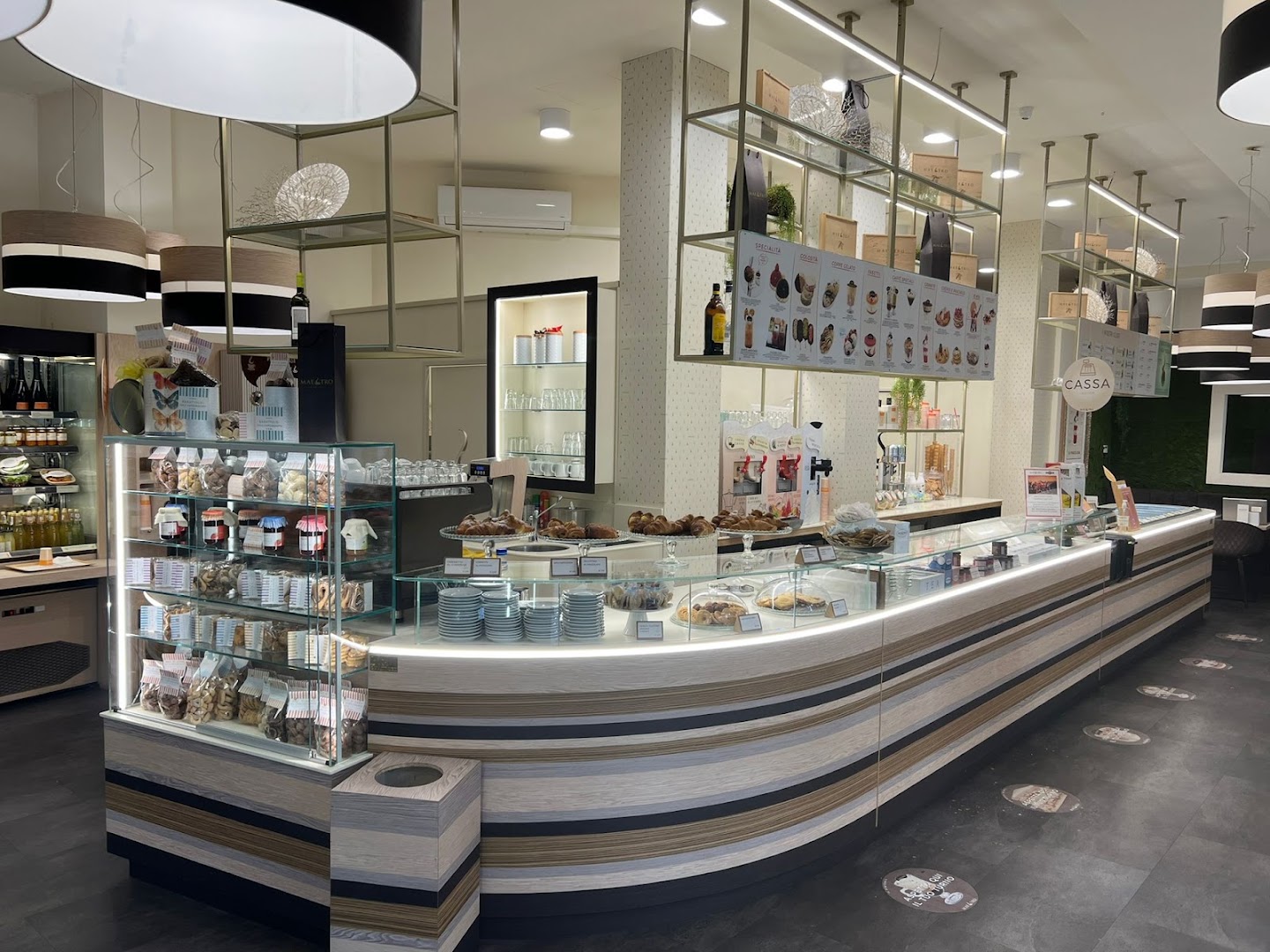 MaeStro - Gelato e Caffè Italiano ☕🍦