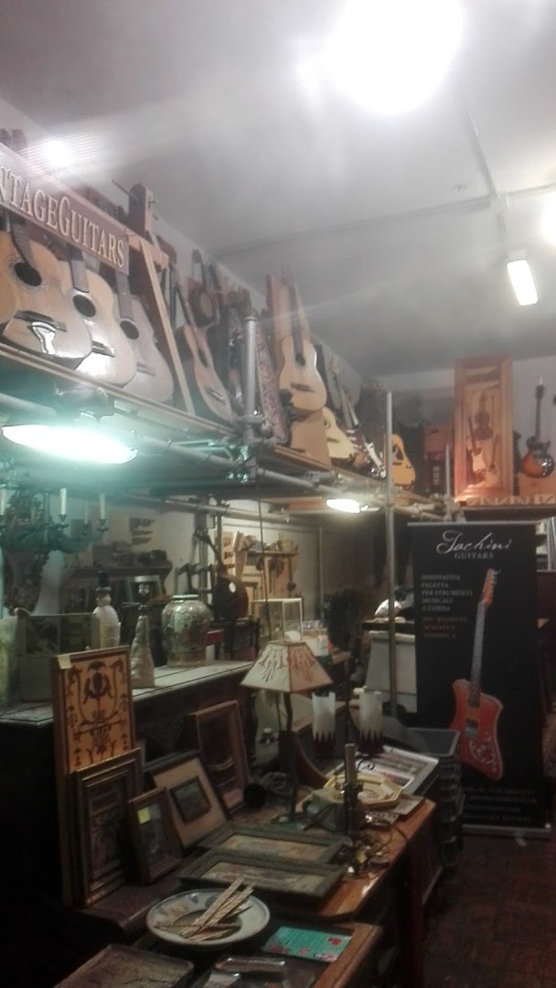 MAG Concept Store, Tuscania