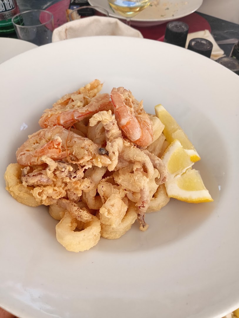 MAGA Cucina di Mare - Wine Bar, Lido di Ostia