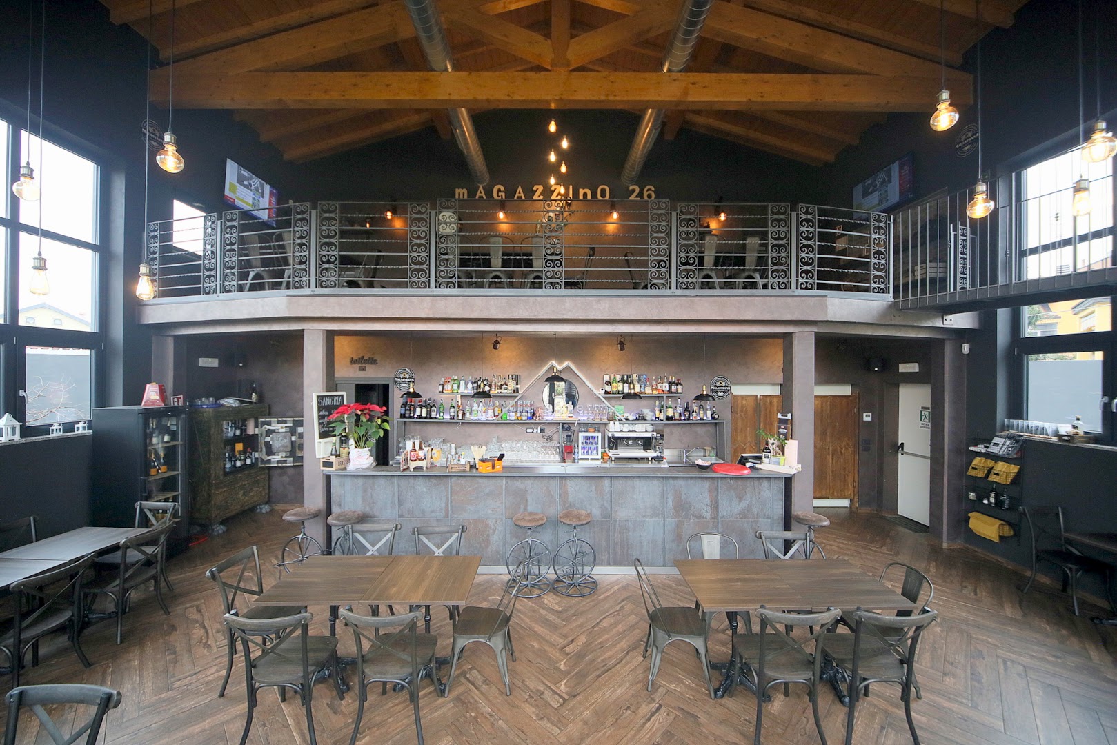 Magazzino Cocktail & Bistrot