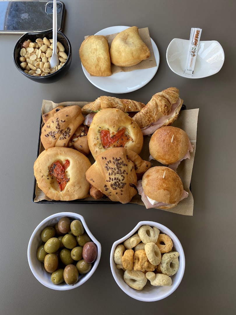 Mageco, Bari
