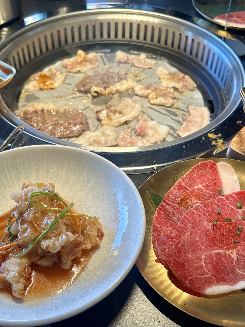 Magi BBQ （Asian Fusion Barbecue Restaurant）麻吉烤肉
