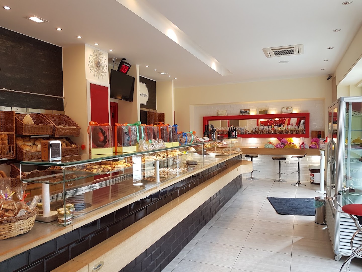 Magia Dei Sapori Panificio Pasticceria Pizzeria