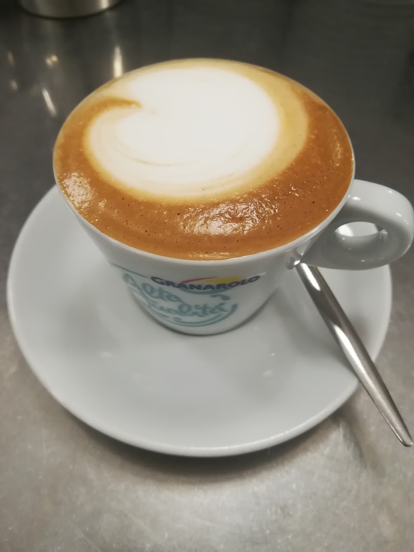 Magia di caffè, Savona
