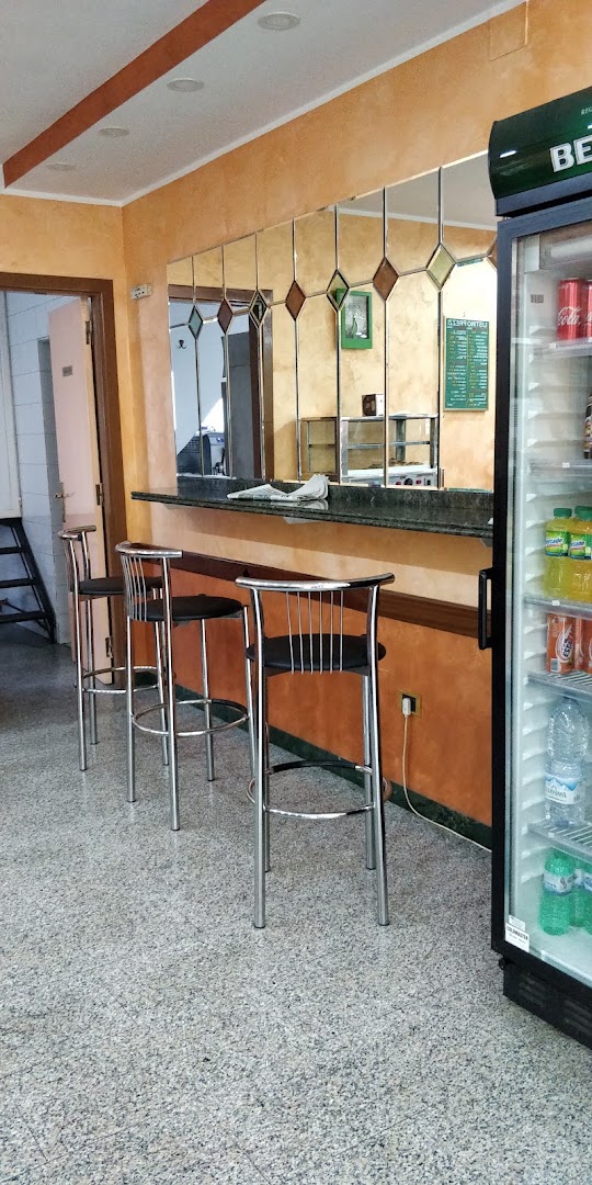 Magic Moment...caffeteria...gelateria..