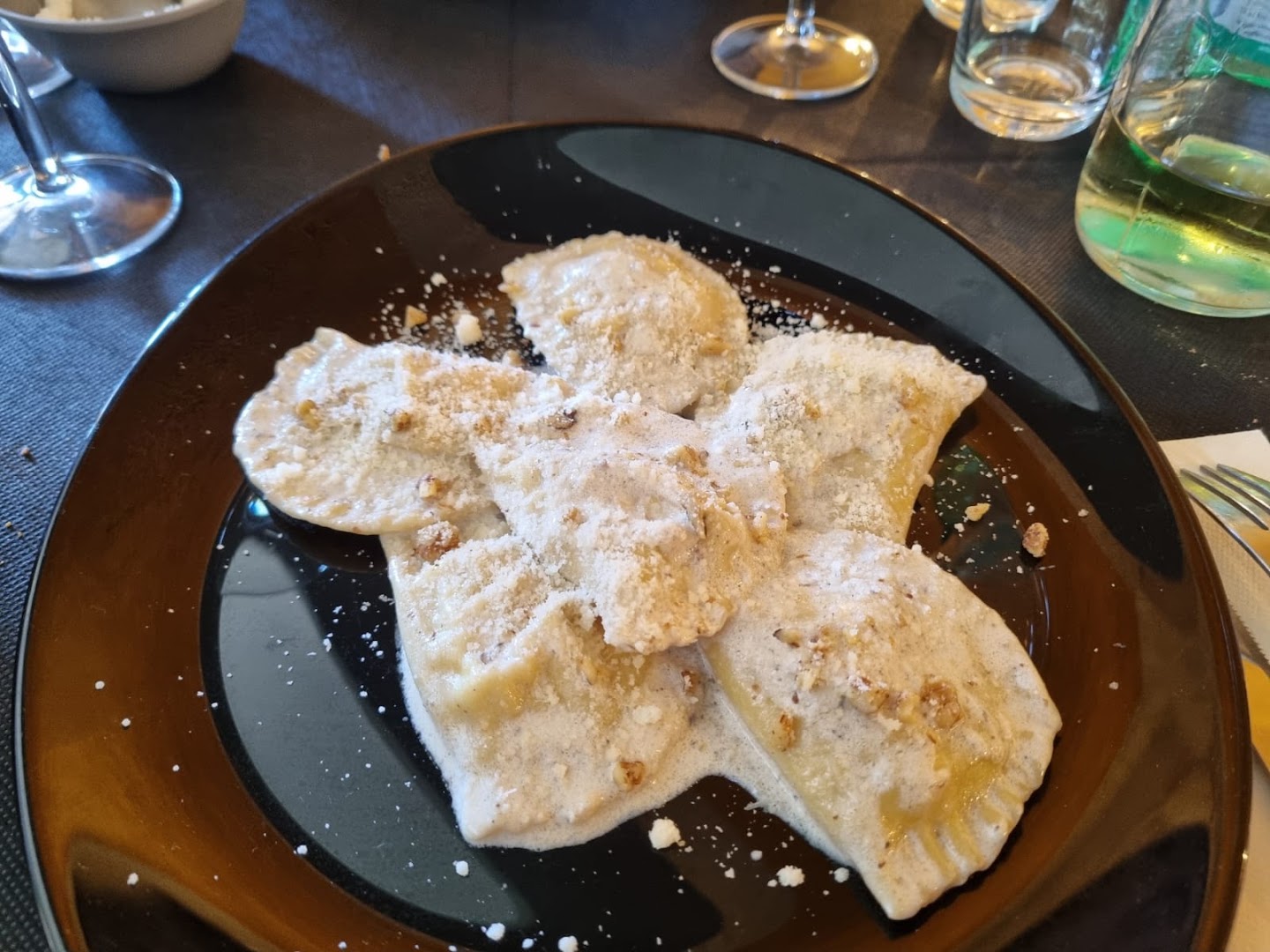 Magna e Mogni