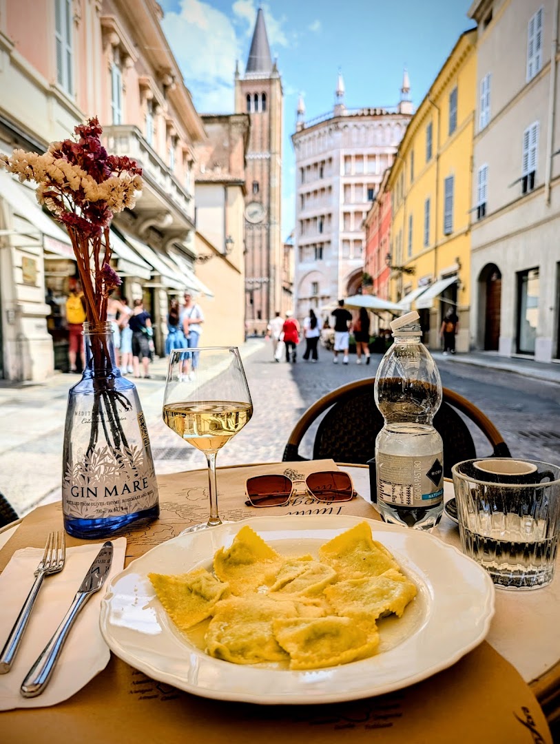 Magnolia Café