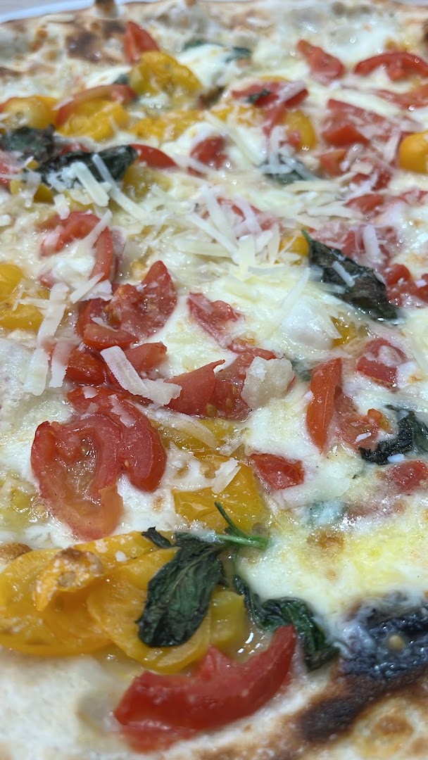 Magn'pizz', Napoli