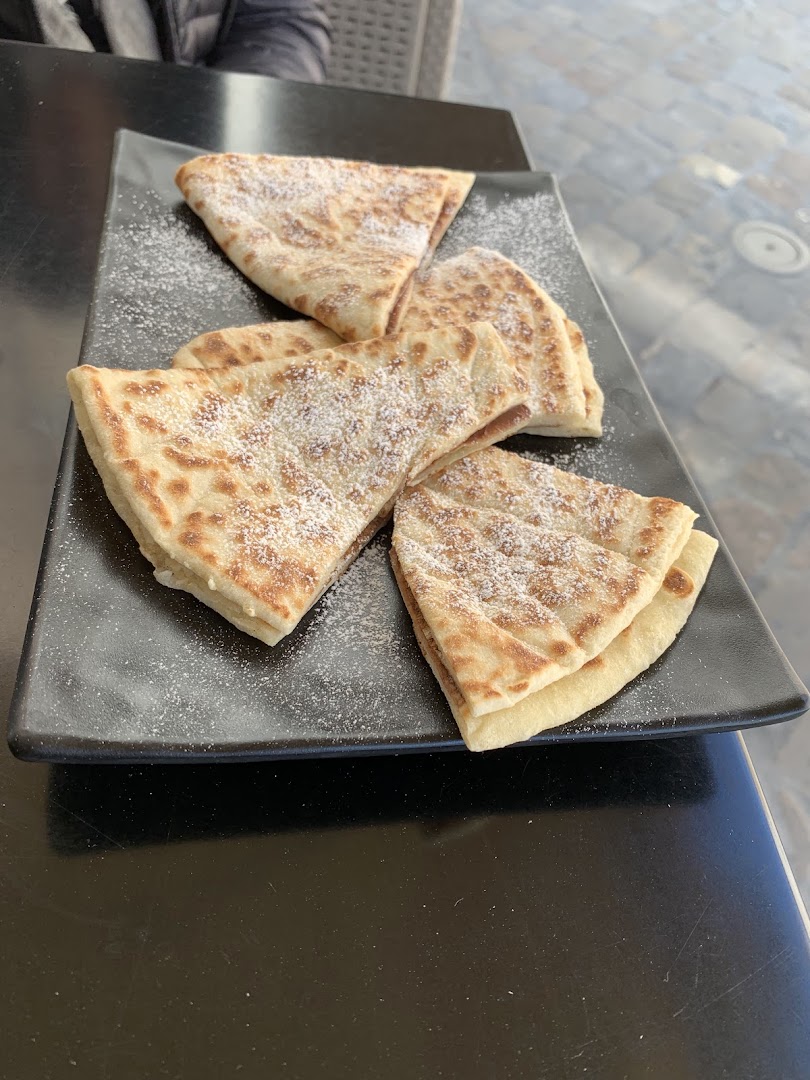 Magritte, la Piadina, Loreto