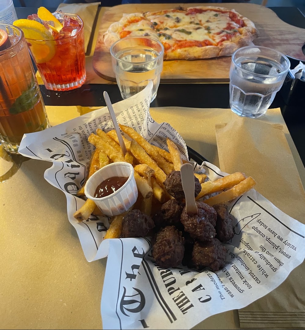Mai Tai Bar