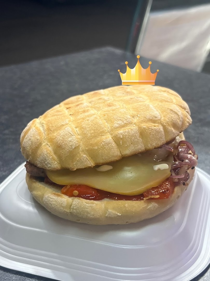 MAIO Street FOOD