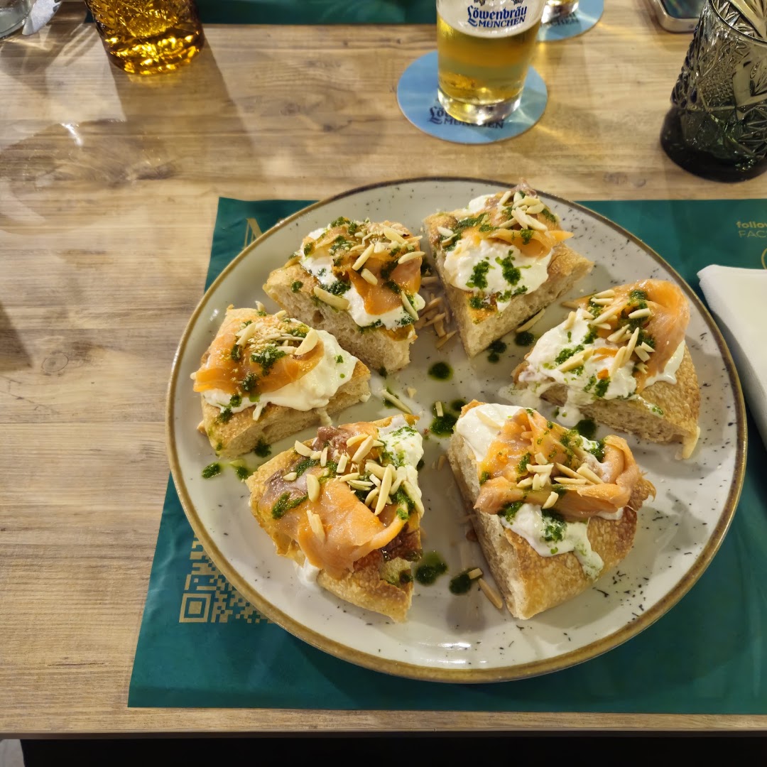 Maison | En-Joy Your Food