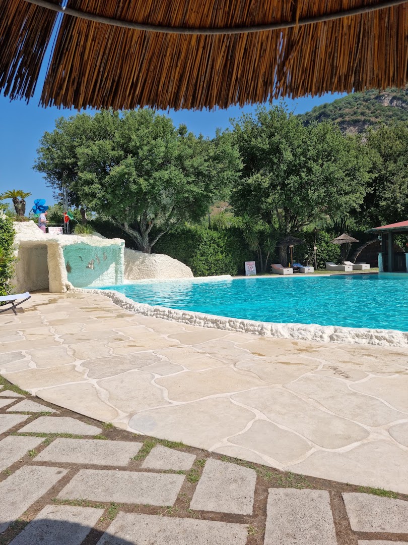 Makumba Beach Club, Sarno