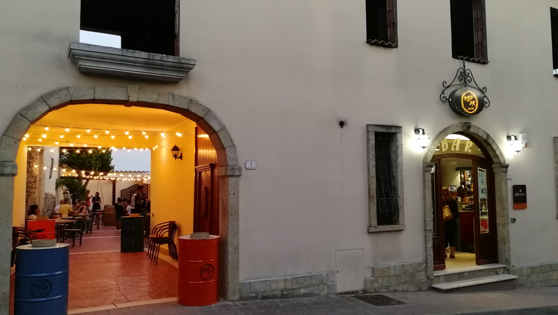Maliu Bar