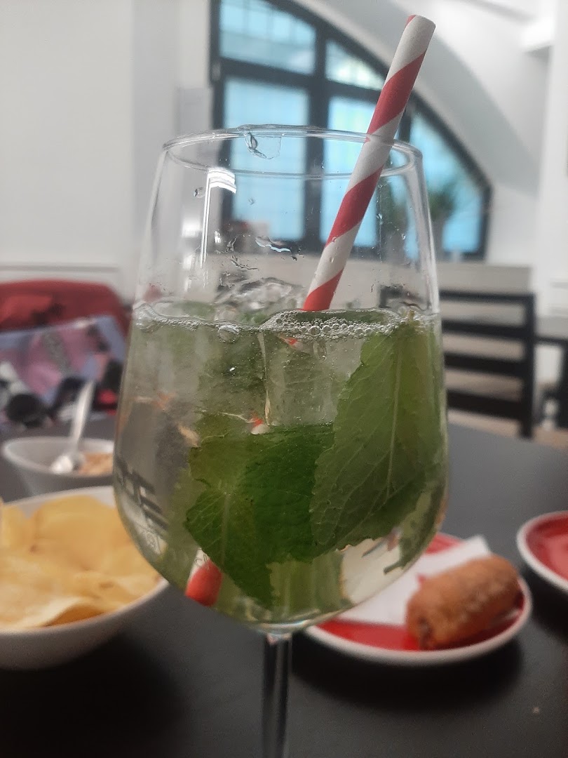 Maliz Bar & Food