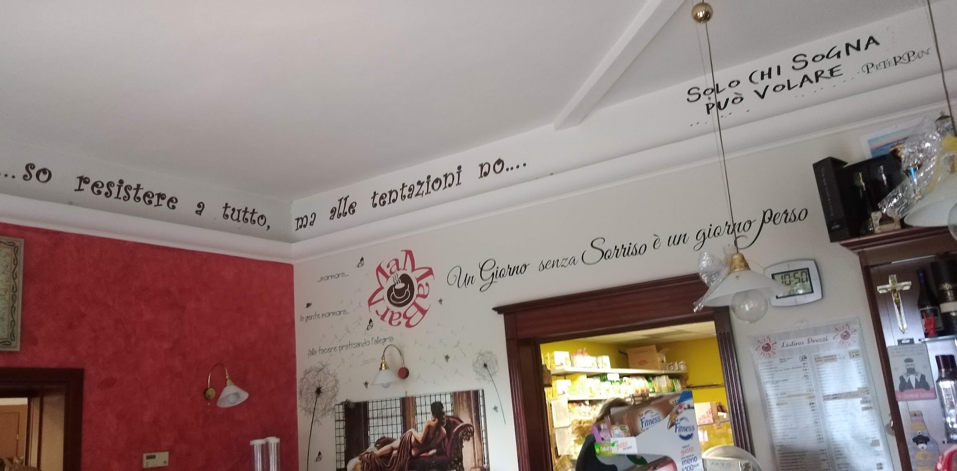 MaMa Bar